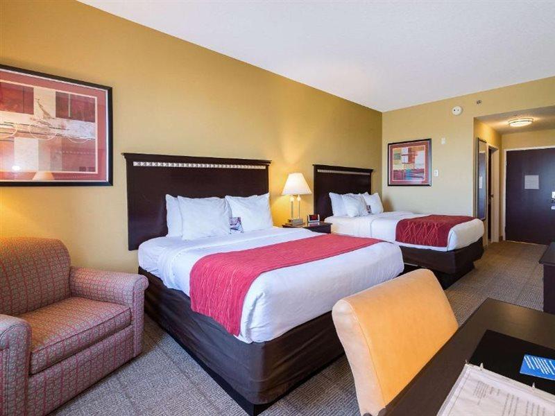 Comfort Inn & Suites Maingate South Davenport Luaran gambar