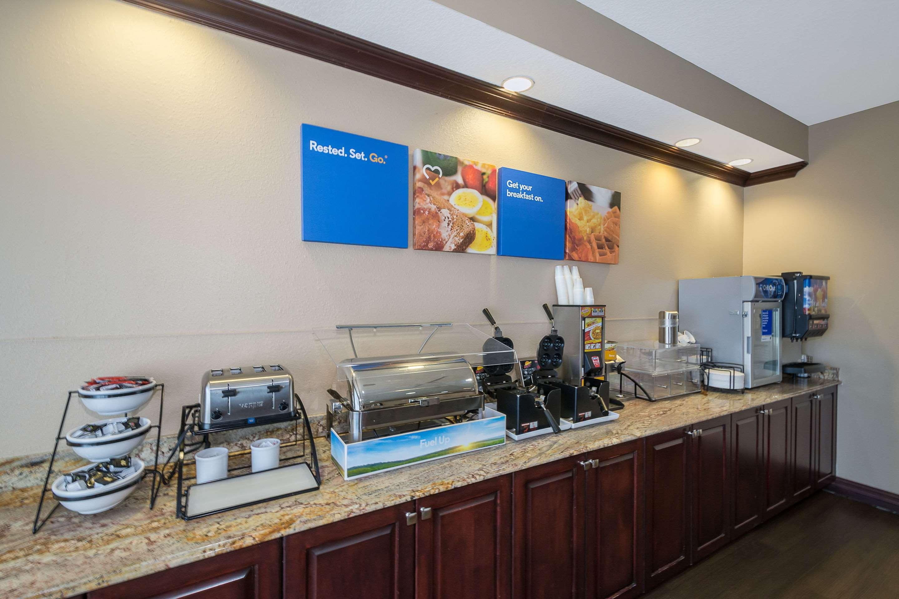 Comfort Inn & Suites Maingate South Davenport Luaran gambar